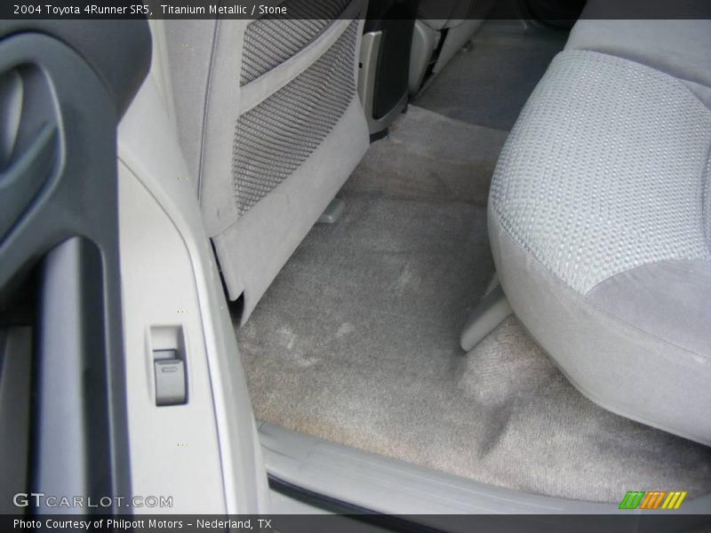 Titanium Metallic / Stone 2004 Toyota 4Runner SR5