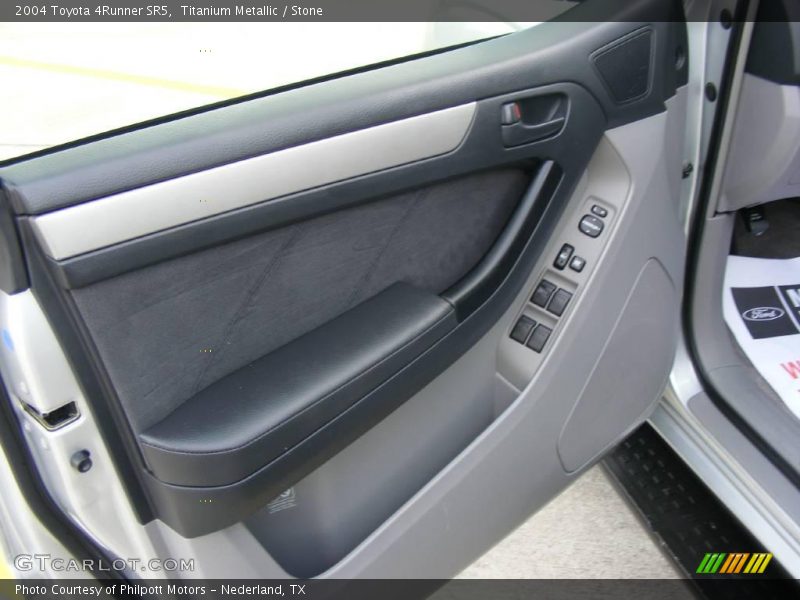 Titanium Metallic / Stone 2004 Toyota 4Runner SR5