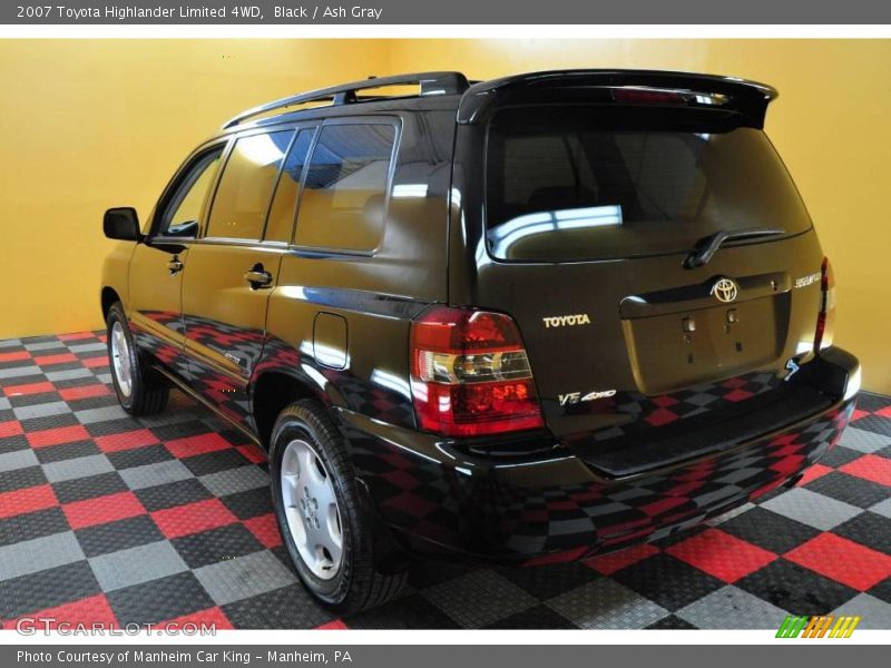 Black / Ash Gray 2007 Toyota Highlander Limited 4WD