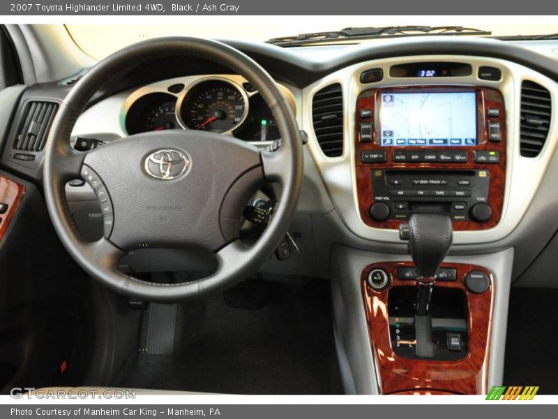 Black / Ash Gray 2007 Toyota Highlander Limited 4WD