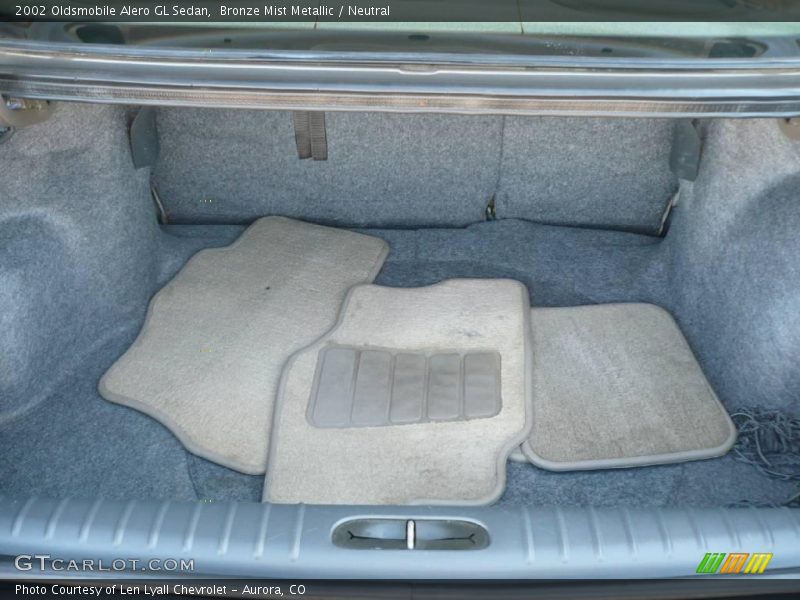 Bronze Mist Metallic / Neutral 2002 Oldsmobile Alero GL Sedan