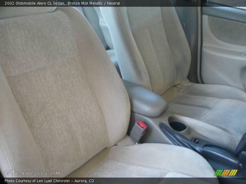Bronze Mist Metallic / Neutral 2002 Oldsmobile Alero GL Sedan