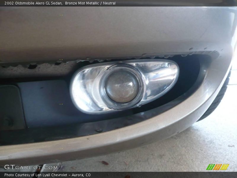 Bronze Mist Metallic / Neutral 2002 Oldsmobile Alero GL Sedan