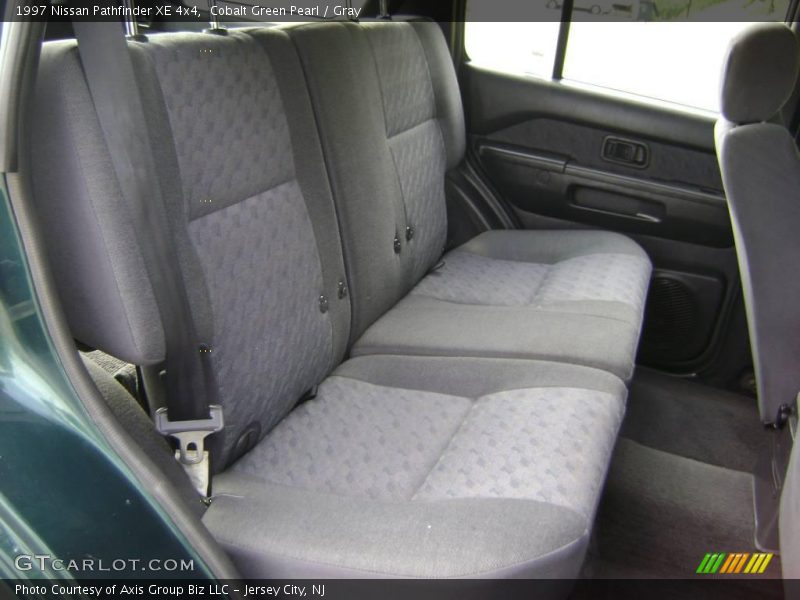 Cobalt Green Pearl / Gray 1997 Nissan Pathfinder XE 4x4