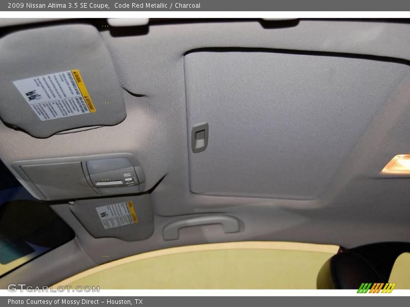 Code Red Metallic / Charcoal 2009 Nissan Altima 3.5 SE Coupe