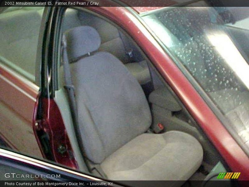 Patriot Red Pearl / Gray 2002 Mitsubishi Galant ES