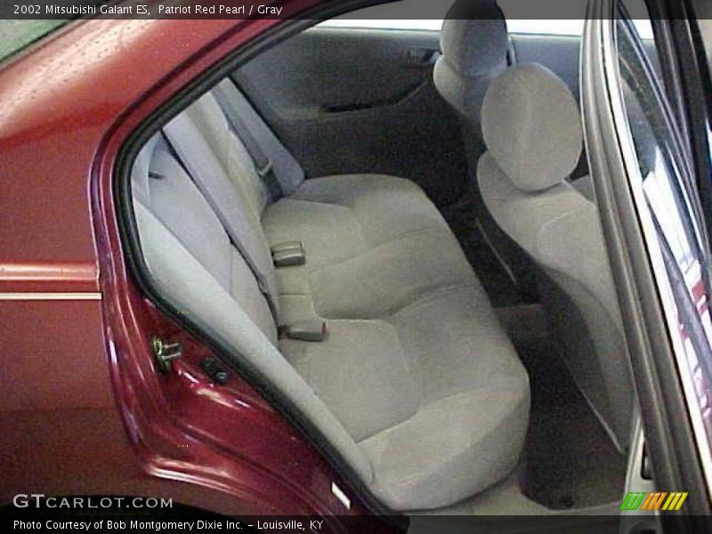Patriot Red Pearl / Gray 2002 Mitsubishi Galant ES