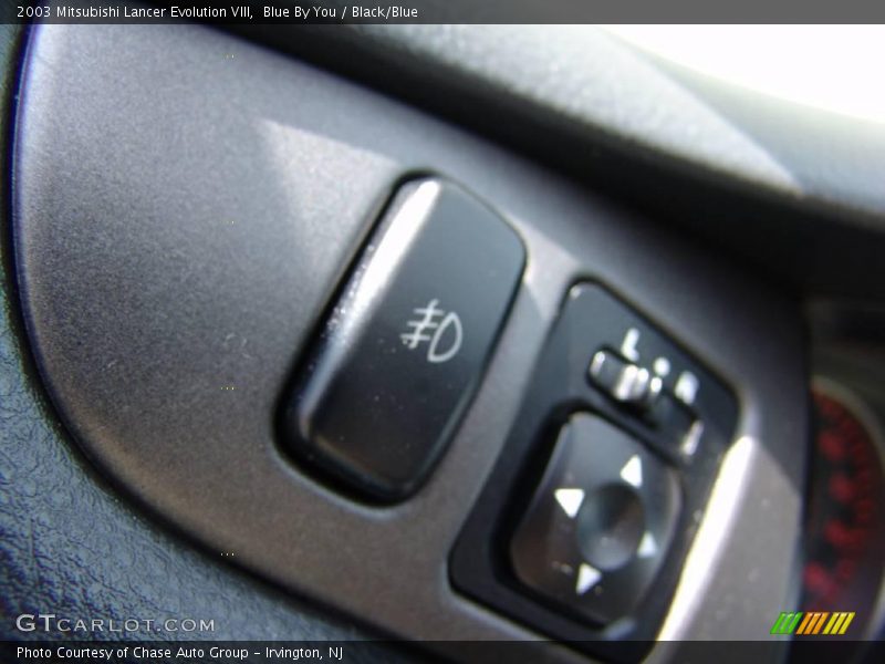 Blue By You / Black/Blue 2003 Mitsubishi Lancer Evolution VIII