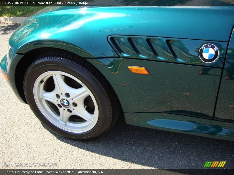 Dark Green / Beige 1997 BMW Z3 1.9 Roadster