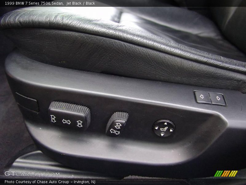 Jet Black / Black 1999 BMW 7 Series 750iL Sedan