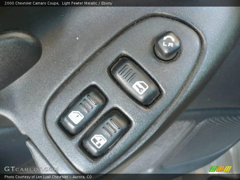 Light Pewter Metallic / Ebony 2000 Chevrolet Camaro Coupe