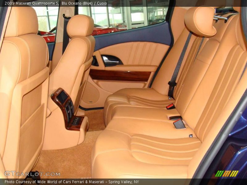Blu Oceano (Blue) / Cuoio 2009 Maserati Quattroporte S