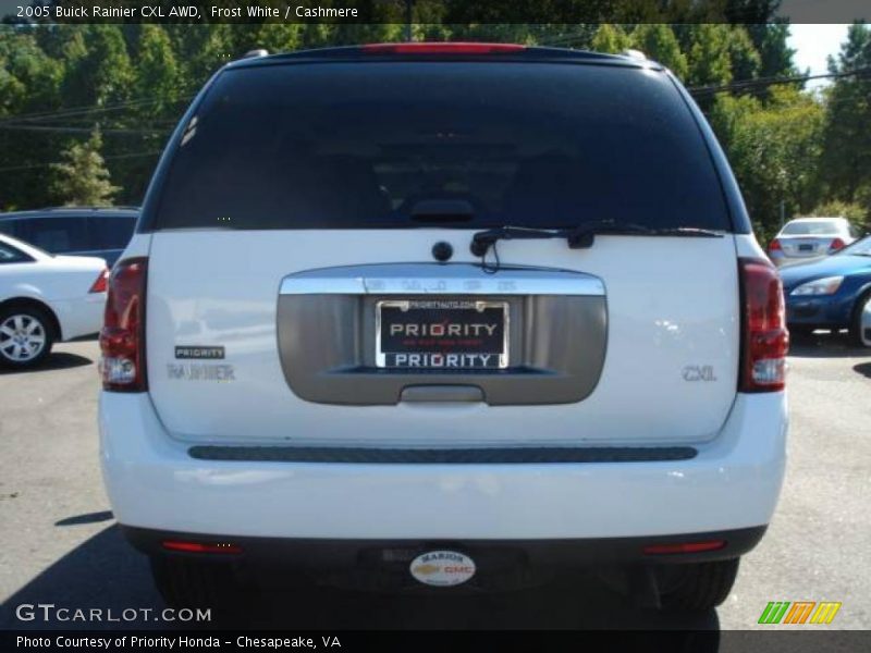 Frost White / Cashmere 2005 Buick Rainier CXL AWD