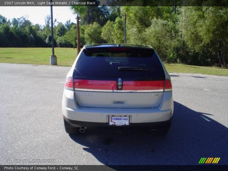 Light Sage Metallic / Charcoal Black 2007 Lincoln MKX