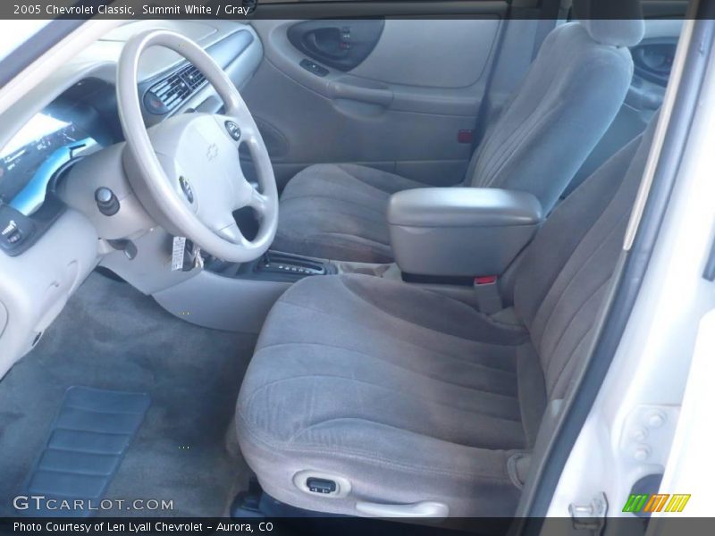 Summit White / Gray 2005 Chevrolet Classic