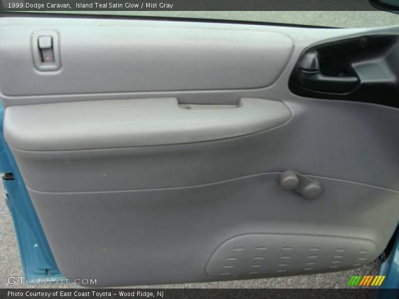 Island Teal Satin Glow / Mist Gray 1999 Dodge Caravan
