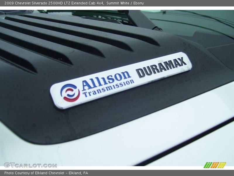Summit White / Ebony 2009 Chevrolet Silverado 2500HD LTZ Extended Cab 4x4