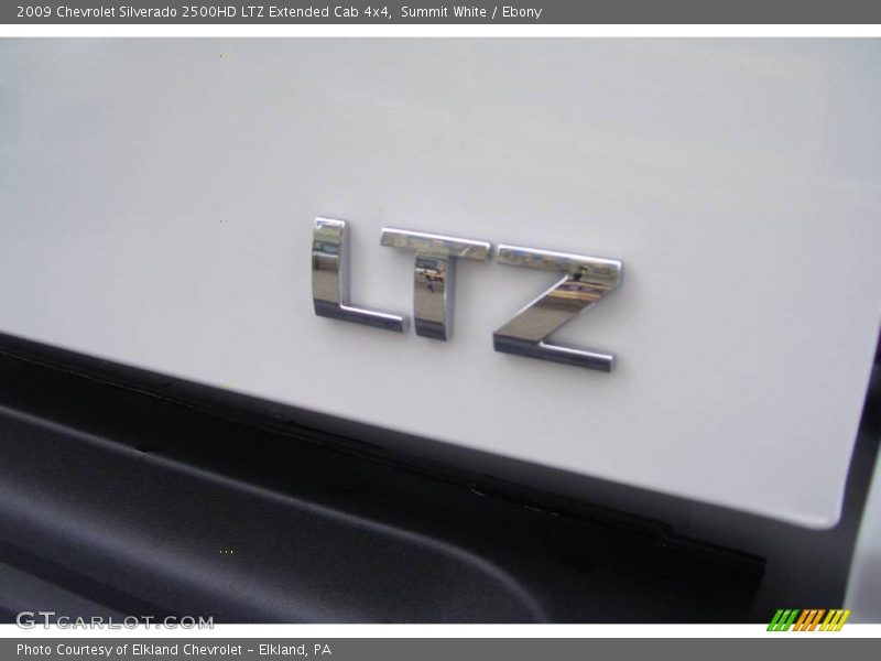 Summit White / Ebony 2009 Chevrolet Silverado 2500HD LTZ Extended Cab 4x4