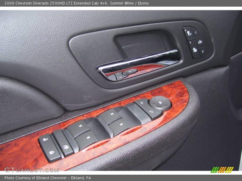 Summit White / Ebony 2009 Chevrolet Silverado 2500HD LTZ Extended Cab 4x4