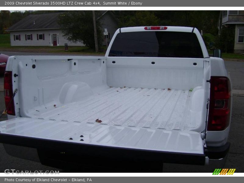 Summit White / Ebony 2009 Chevrolet Silverado 3500HD LTZ Crew Cab 4x4