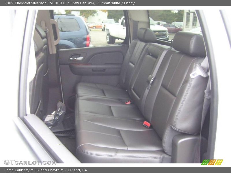Summit White / Ebony 2009 Chevrolet Silverado 3500HD LTZ Crew Cab 4x4