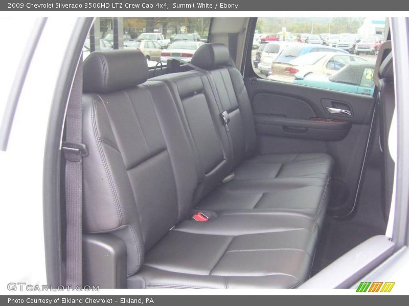 Summit White / Ebony 2009 Chevrolet Silverado 3500HD LTZ Crew Cab 4x4