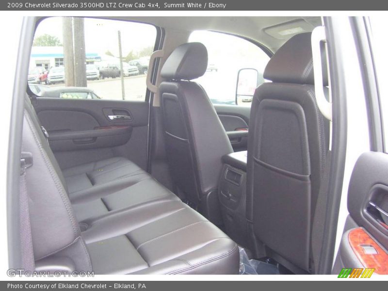 Summit White / Ebony 2009 Chevrolet Silverado 3500HD LTZ Crew Cab 4x4