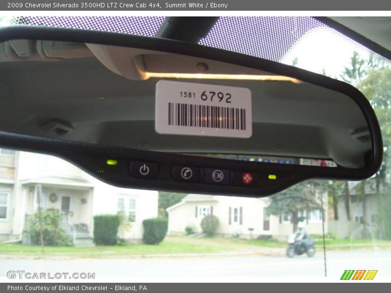 Summit White / Ebony 2009 Chevrolet Silverado 3500HD LTZ Crew Cab 4x4