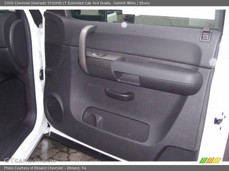 Summit White / Ebony 2009 Chevrolet Silverado 3500HD LT Extended Cab 4x4 Dually