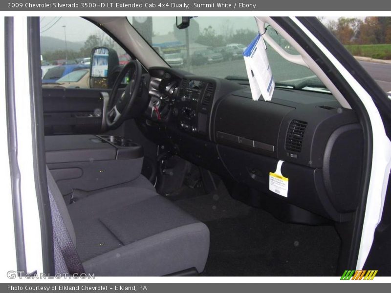 Summit White / Ebony 2009 Chevrolet Silverado 3500HD LT Extended Cab 4x4 Dually
