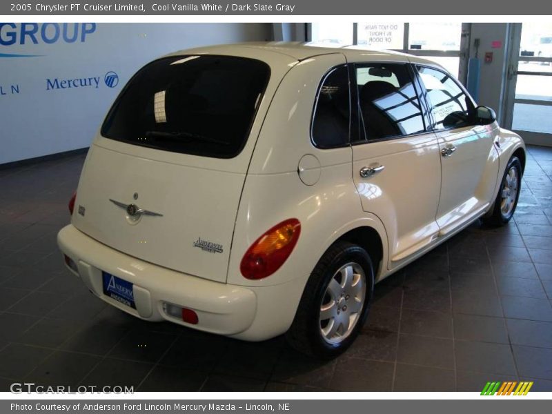 Cool Vanilla White / Dark Slate Gray 2005 Chrysler PT Cruiser Limited