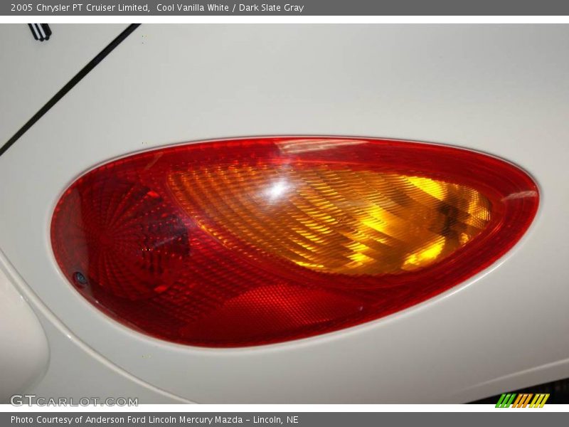 Cool Vanilla White / Dark Slate Gray 2005 Chrysler PT Cruiser Limited