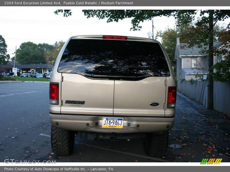 Pueblo Gold Metallic / Medium Parchment 2004 Ford Excursion Limited 4x4