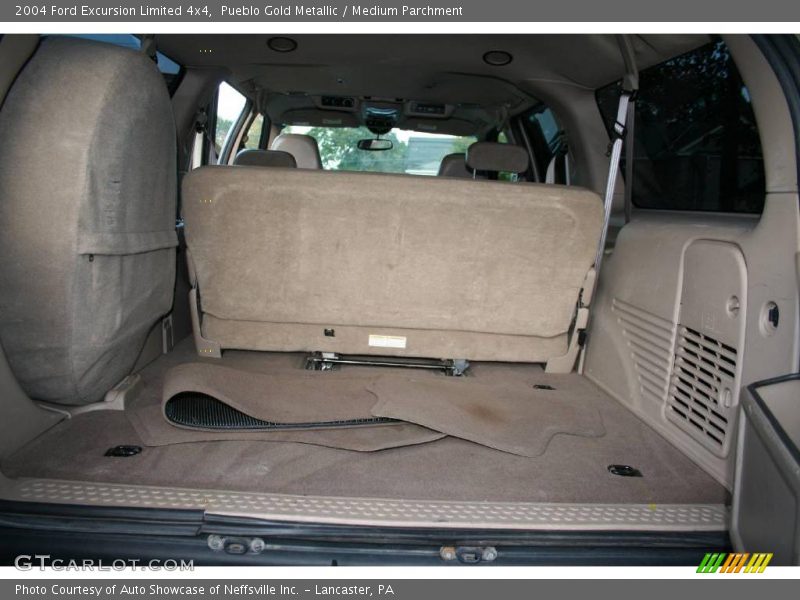Pueblo Gold Metallic / Medium Parchment 2004 Ford Excursion Limited 4x4