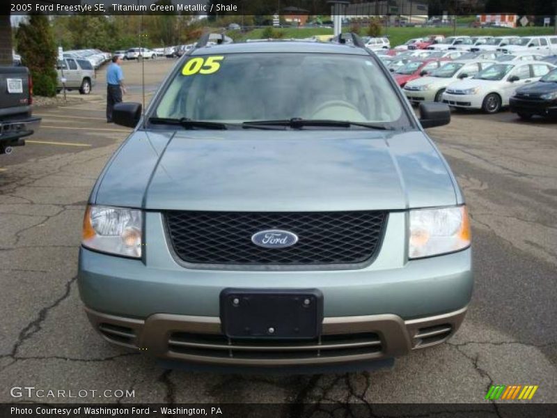 Titanium Green Metallic / Shale 2005 Ford Freestyle SE