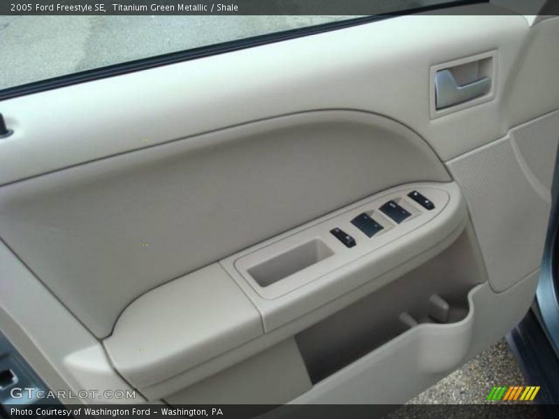 Titanium Green Metallic / Shale 2005 Ford Freestyle SE