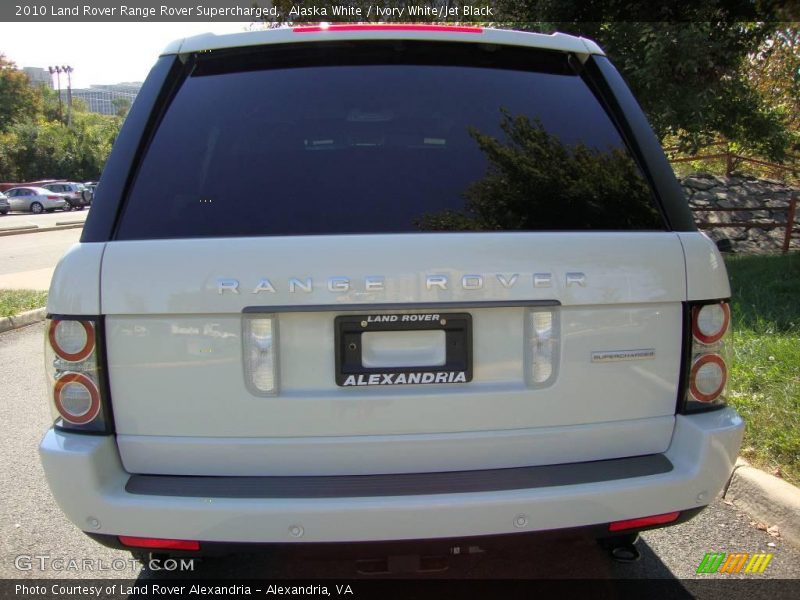 Alaska White / Ivory White/Jet Black 2010 Land Rover Range Rover Supercharged