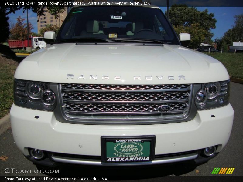 Alaska White / Ivory White/Jet Black 2010 Land Rover Range Rover Supercharged