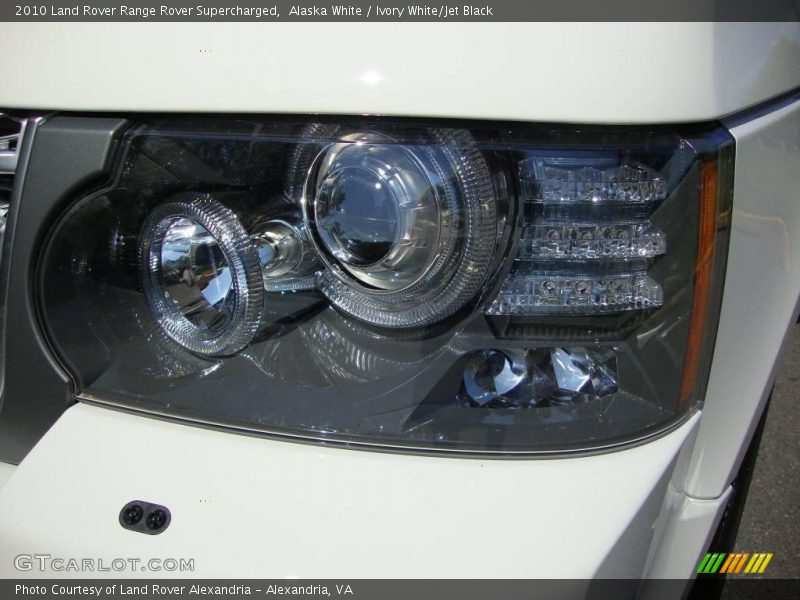 Alaska White / Ivory White/Jet Black 2010 Land Rover Range Rover Supercharged