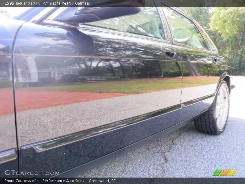 Anthracite Pearl / Oatmeal 1999 Jaguar XJ XJR