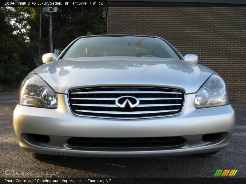 Brilliant Silver / Willow 2004 Infiniti Q 45 Luxury Sedan