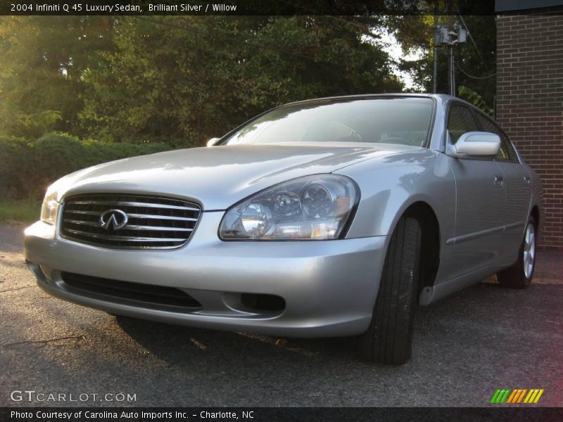 Brilliant Silver / Willow 2004 Infiniti Q 45 Luxury Sedan