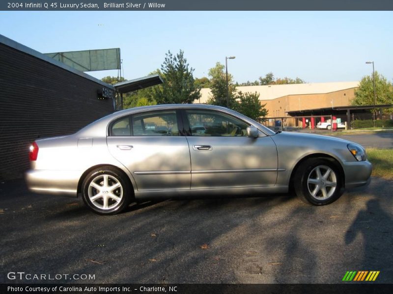 Brilliant Silver / Willow 2004 Infiniti Q 45 Luxury Sedan