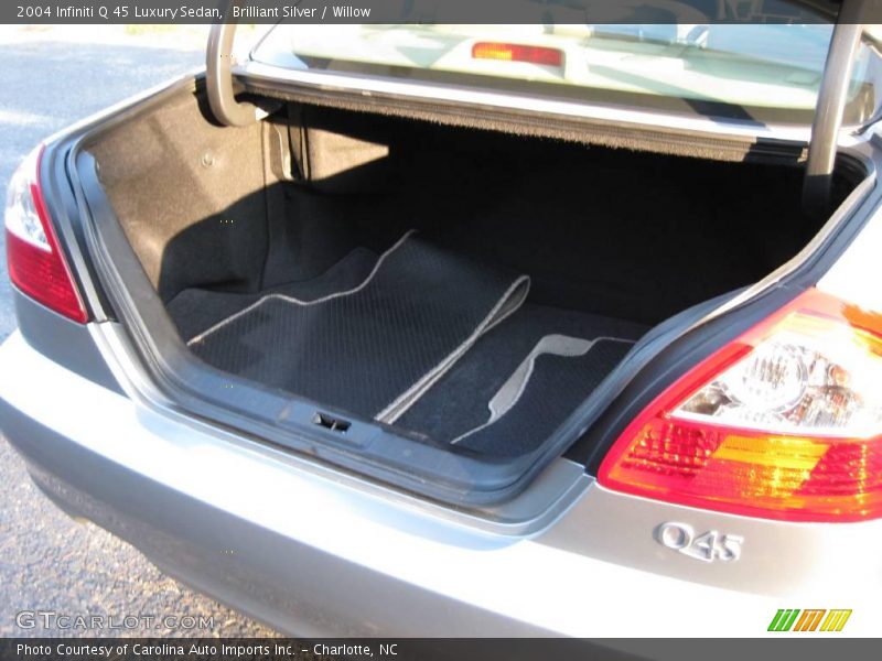 Brilliant Silver / Willow 2004 Infiniti Q 45 Luxury Sedan