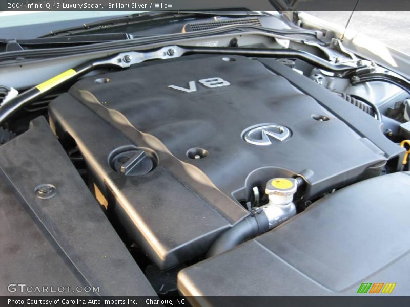 Brilliant Silver / Willow 2004 Infiniti Q 45 Luxury Sedan