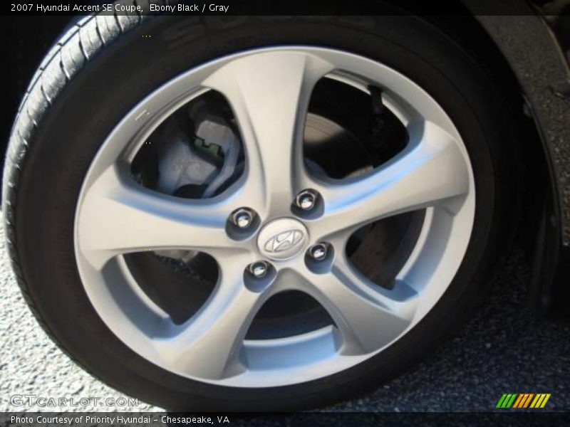 Ebony Black / Gray 2007 Hyundai Accent SE Coupe