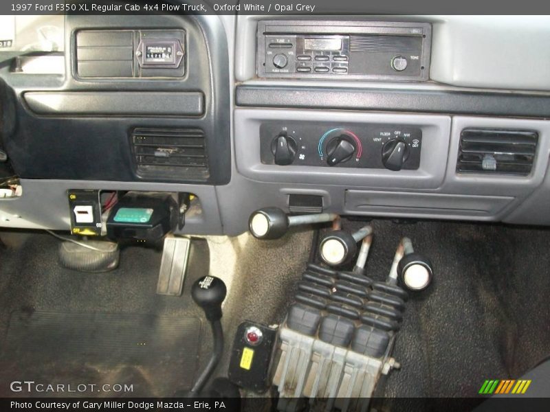 Oxford White / Opal Grey 1997 Ford F350 XL Regular Cab 4x4 Plow Truck