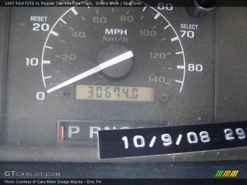 Oxford White / Opal Grey 1997 Ford F350 XL Regular Cab 4x4 Plow Truck