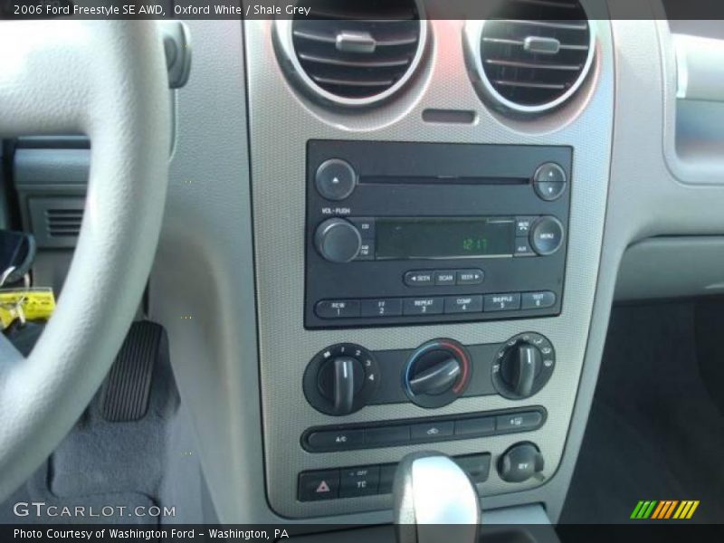 Oxford White / Shale Grey 2006 Ford Freestyle SE AWD