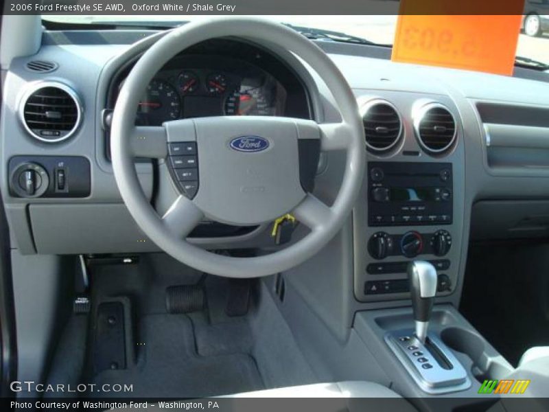 Oxford White / Shale Grey 2006 Ford Freestyle SE AWD